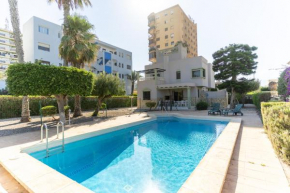 TrendyHomes Chalet con piscina Roquetas De Mar